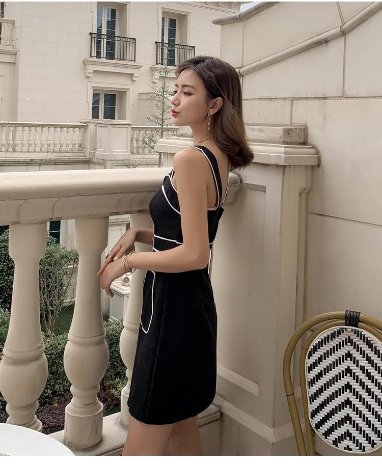VK旗艦店 韓系氣質拼色線條排扣背帶淑女無袖洋裝