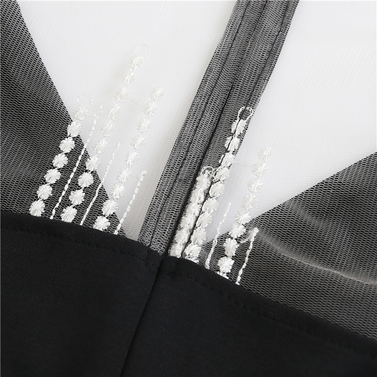 VK旗艦店 韓國風刺繡蕾絲羽毛釘珠西服領長袖洋裝