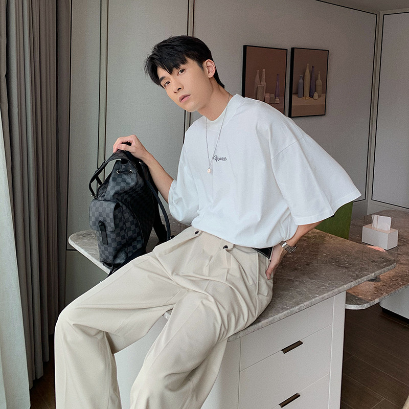 Hualun self-made summer embroidery letter T-shirt men's five-quarter sleeves loose student solid color simple casual couple Tee