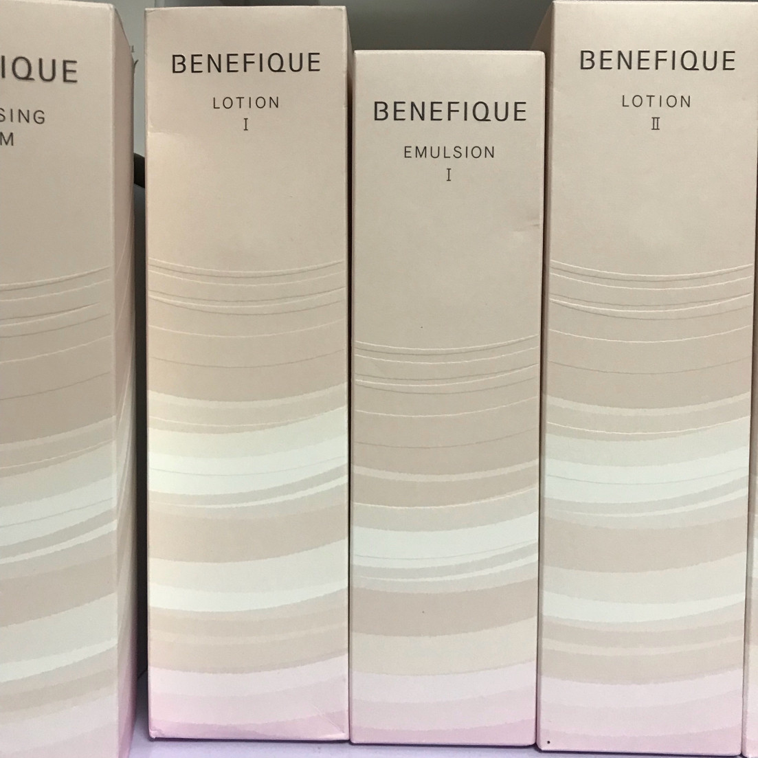 Japanese funded Church Benefique Billie Princess Elastic Moisturizing Warm Sensation Beauty BaI Water Milk Clear and nourishing optional