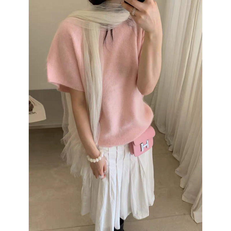 9.11/ "Miss Wen" Cashmere Sheep Wool Mulberry Silk Knitted Soft and Loose Round Neck Drop Shoulder Sleeves 9.11/ "Miss Wen" Cashmere Sheep Wool Mulberry Silk Knitted Soft and Loose Round Neck Drop Shoulder Sleeves