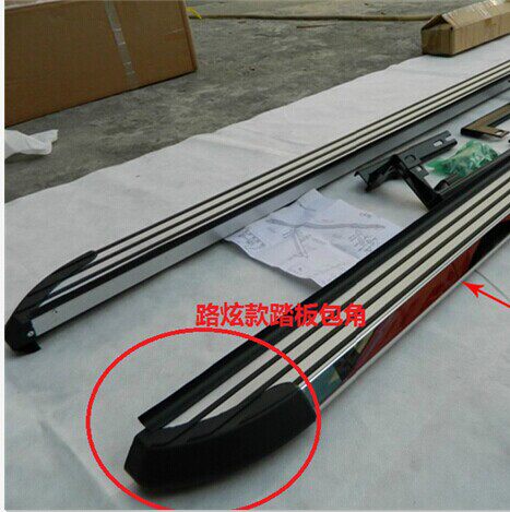 Suitable for Great Wall Haval H5H7 scenery 580 Haval h7h5 side pedal black plastic head wrap angle choke block