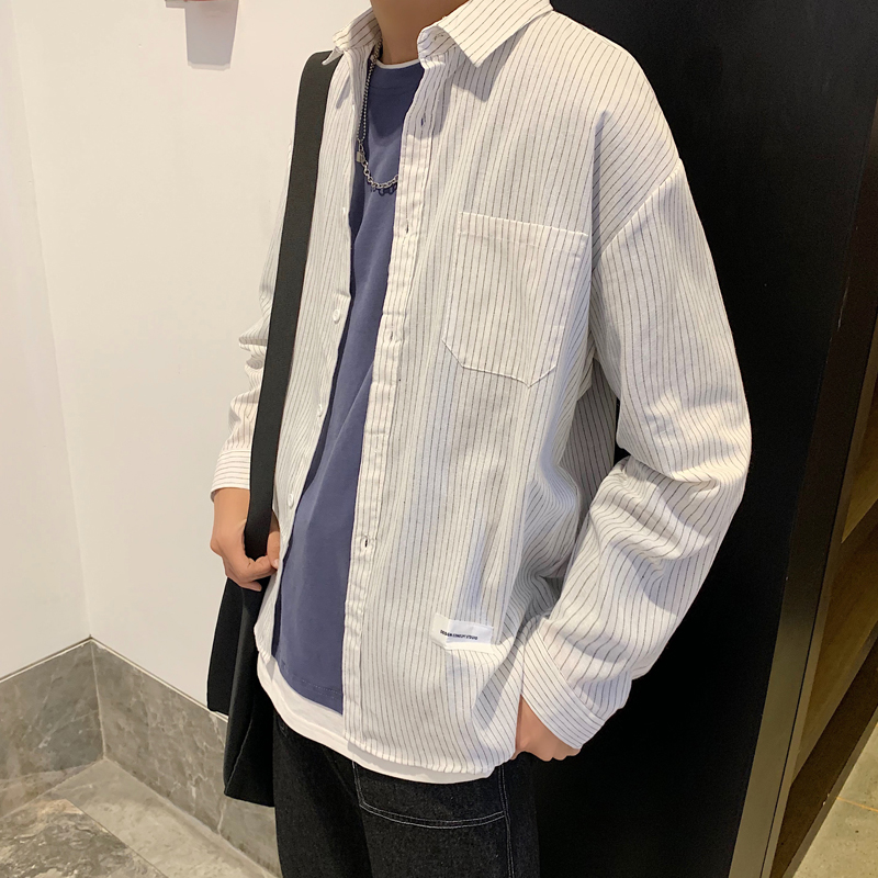2020 spring vertical striped shirt mens long sleeve Japanese student shirt loose retro jacket Korean version of the trend of students