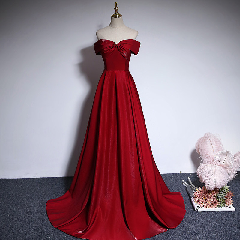 Bride to toast 2022 new lady Conspicuine Wedding Red Long Version of the Shoulder Back Door Evening Gown Woman