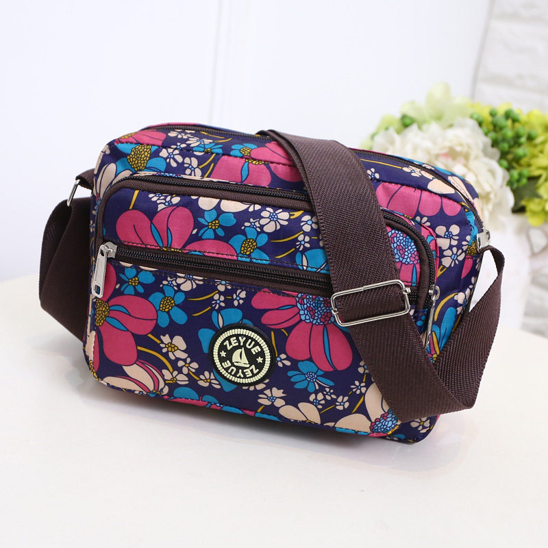 2021 New Middle-aged Ladies Bag Lady Bag Kit Nylon Sap Bag Single Shoulder Diagonal Satchel Waterproof Mom Bag