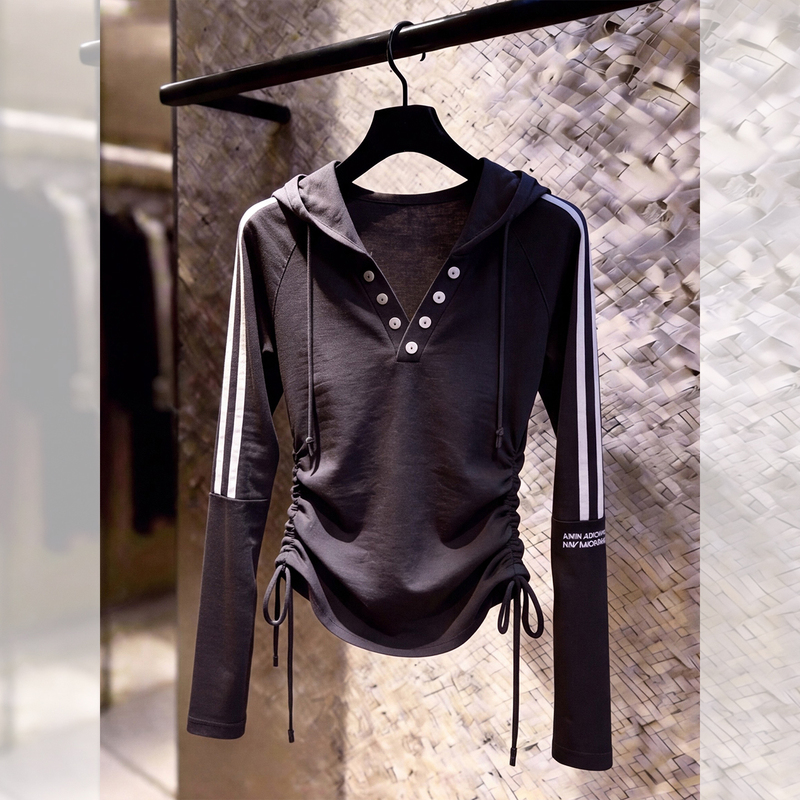 Unique and Beautiful Slim-Fit Lace-Up Waist-Cinching Top for Women, Early Autumn Single-Wear V-Neck Hooded Long-Sleeve Drawstring T-Shirt Unique and Beautiful Slim-Fit Lace-Up Waist-Cinching Top for Women, Early Autumn Single-Wear V-Neck Hooded Long-Sleeve Drawstring T-Shirt
