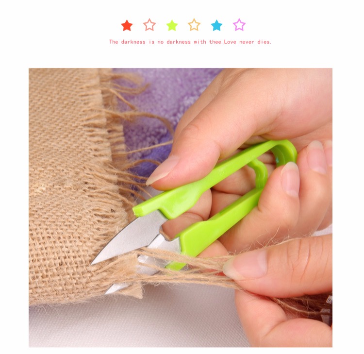 9.9 vận chuyển kéo kéo mùa xuân nhỏ hộ gia đình khâu kéo sợi chủ đề thêu U Kéo Kéo - Công cụ & phụ kiện Cross-stitch tranh thêu chữ thập phật di lặc