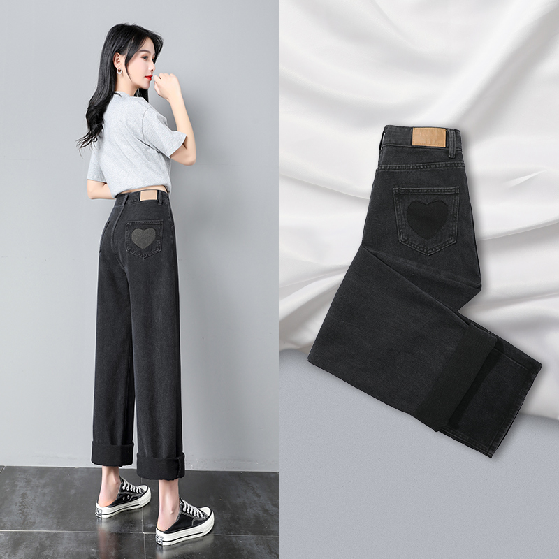 The new high waist and thin leg pants in 2023 - year - old lady jeans