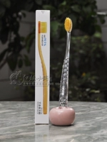 Взрослая одиночная зубная щетка (за исключением зубных сидений))