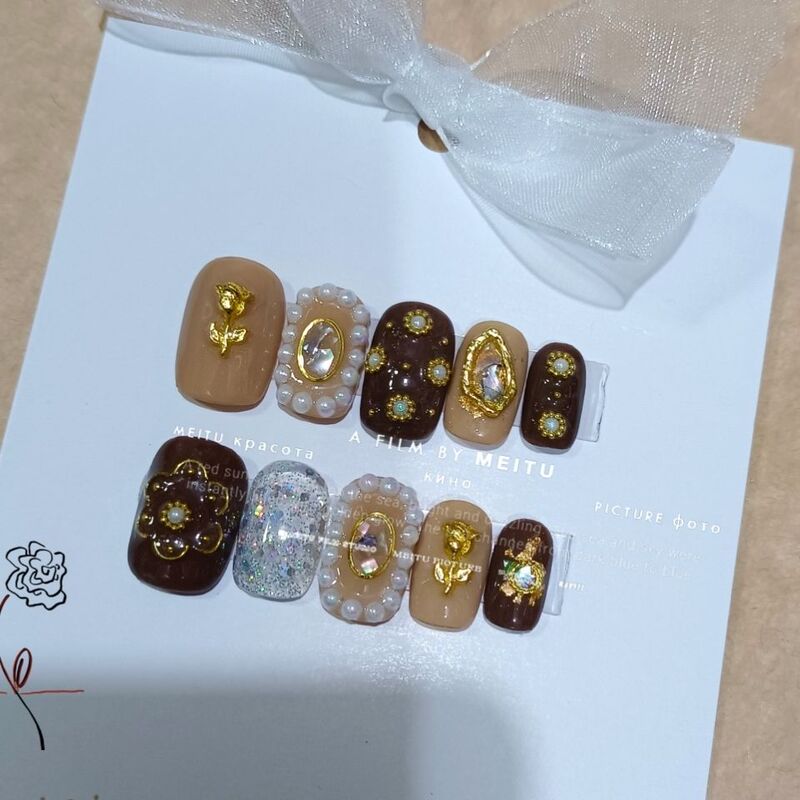 Handmade Nail Art Finished Product, Japanese Style Short Design, Sweet and Simple, Wedding Fake Nails, Press-On Nails, Wearable Nails, Removable, Suitable for Pregnant Women