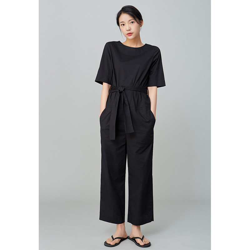 Take advantage of the early SHAPE Wang Xiaoxiao's sister in a private suit of pure color high waist collecting belt-bellied and even body long pants summer loose tooling broadlegged pants