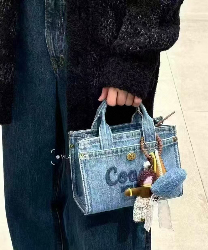 In Stock Coach New Denim Blue Cargo No. 20 Tote Bag Shoulder Bag Crossbody Bag Handbag In Stock Coach New Denim Blue Cargo No. 20 Tote Bag Shoulder Bag Crossbody Bag Handbag