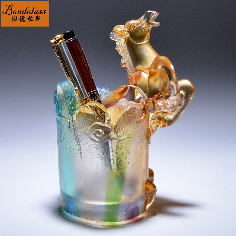 Banderas glazed pen holder Jun Ma swing piece to lead gift pen holder male high-end practical creative small swing piece