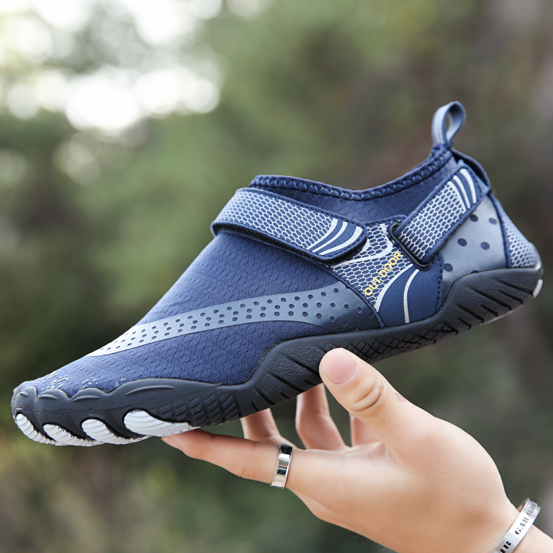 Elastic snorkeling covered water shoes non-slip thick bottom beach shoe men's defense cutting back to creek shoes outdoor amphibious speed dry five finger shoes soft