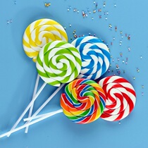  Rainbow lollipop FCL batch snacks 48 bulk wave board cute colorful childrens candy gift recommendation