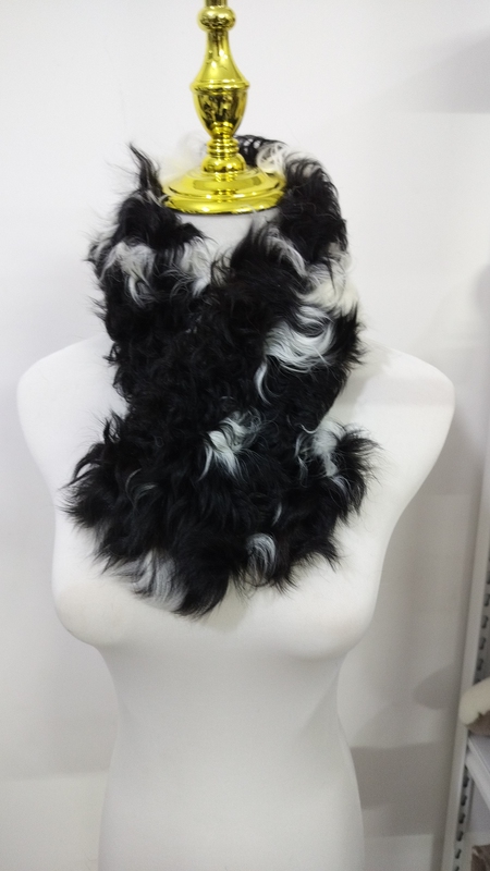 Lamb's Wool Scarf