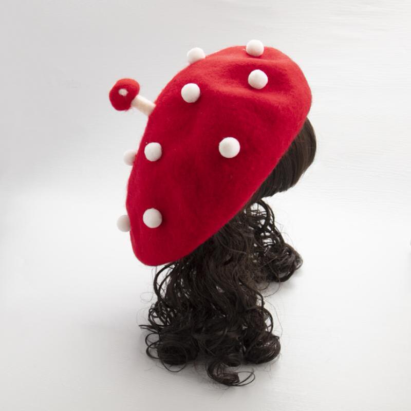 Red New Year Christmas Wool Beret with Bangs Wig Hat Winter Warm Student Couple Painter Hat Red New Year Christmas Wool Beret with Bangs Wig Hat Winter Warm Student Couple Painter Hat