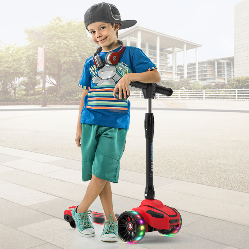 Luminous wheel child scooter 1-3-6-year-old baby pedal 12-year-old kid single foot sliding tackle 2 wide wheel Fried Trolley