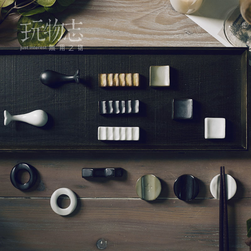 Play with objectChi small fish Chopsticks Rack Coarse Pottery buttons Square Round Rectangular Chopstick Racks