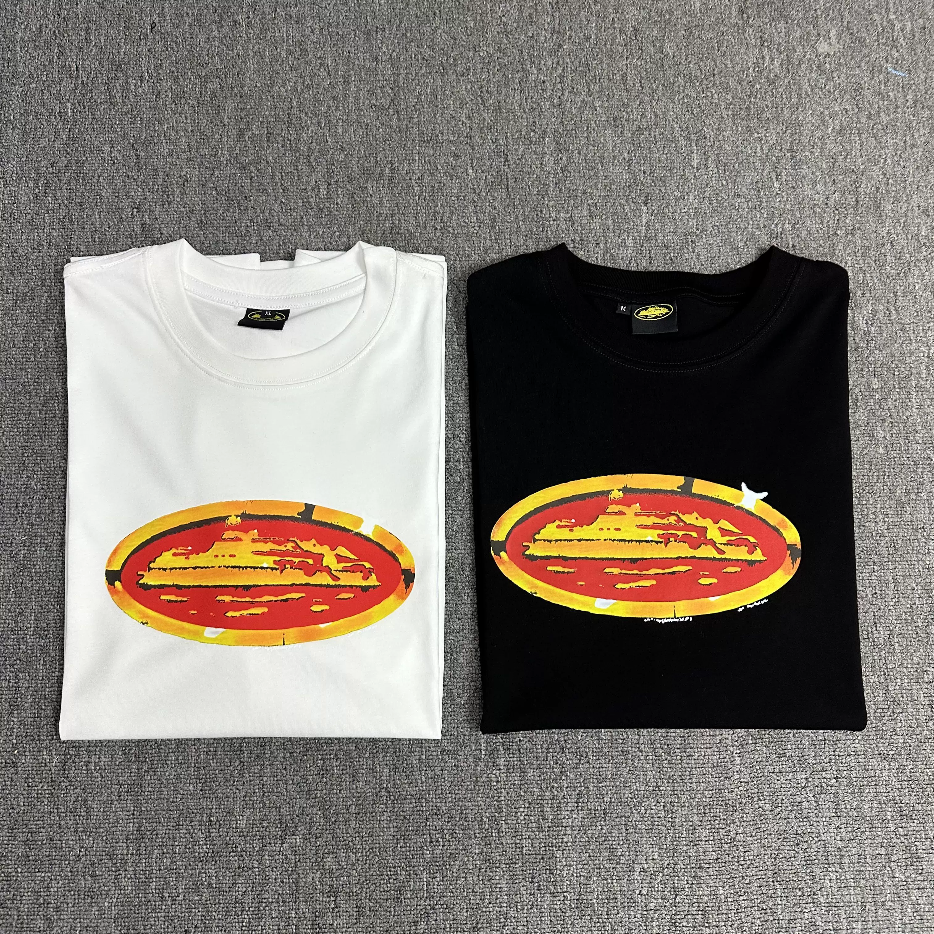 Cotton T-shirt hip-hop style with a round collar, American style