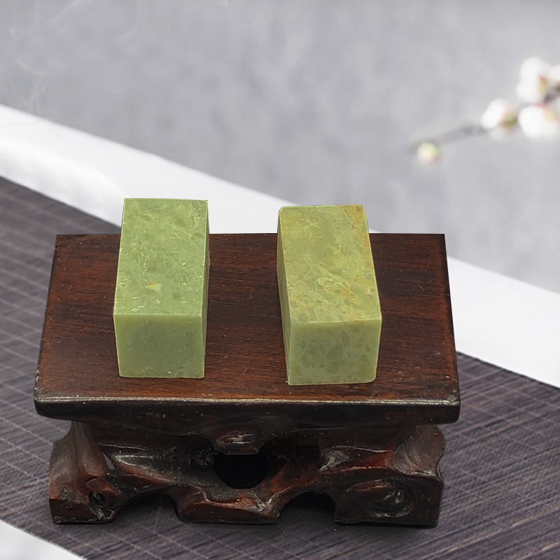 Qingtian stone practice chapter material 2X2X4CM seal engraving stone calligraphy collection seal stone material idle chapter beginner