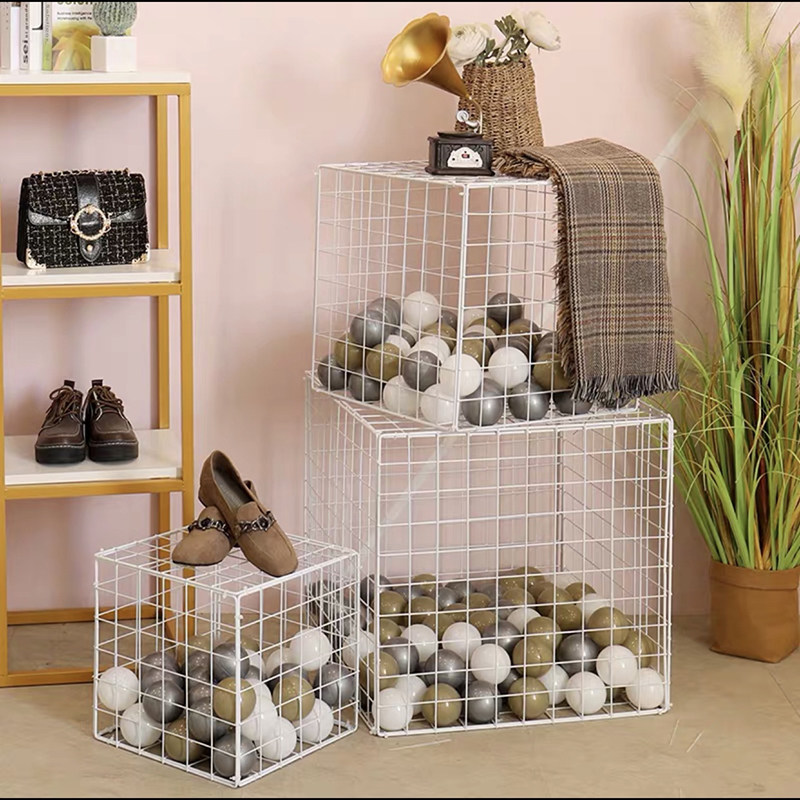 Net red ocean wave ball wrought iron mesh small canteen column decoration wedding props display milk tea shop