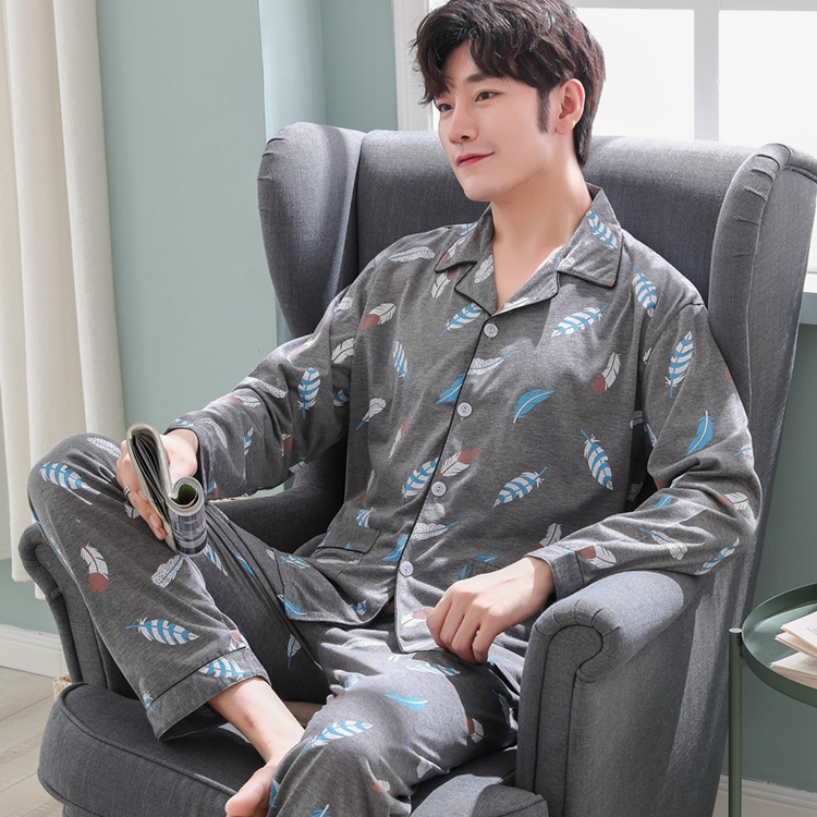 Mùa xuân và mùa thu mens dài tay bông pajama bộ cộng với chất béo cộng với mã 200 pound lỏng lẻo giữa năm mùa thu / mùa đông nhà quần áo.