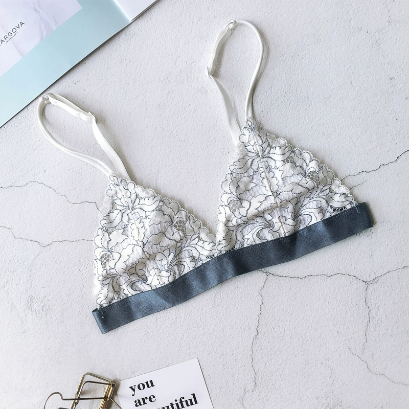 Bralette Pháp gợi cảm siêu mỏng ren mềm cốc khâu màu tam giác cốc thoải mái thoáng khí áo ngực phụ nữ - Cộng với kích thước Bras