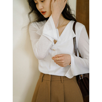 Eurocan clear through double-layer Skyline V lead long sleeve T-shirt Undershirt Loose-style blouse Womens spring summer