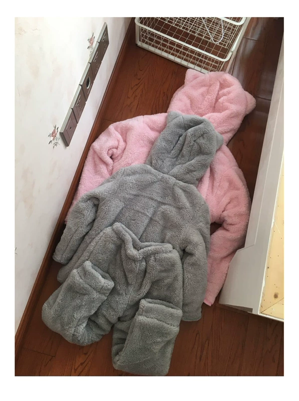 Cha mẹ-con sang trọng đôi dày cashmere dịch vụ nhà ấm áp phù hợp với phim hoạt hình dễ thương gấu trùm đầu nhung đồ ngủ