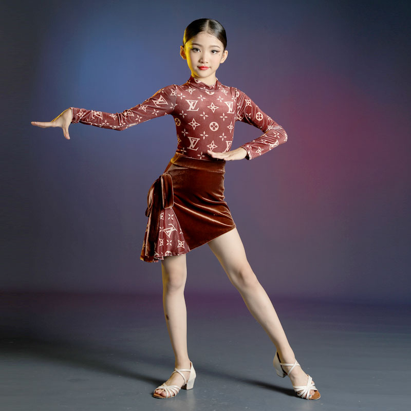 2021 autumn and winter new Latin dance clothing practice clothing female children's professional performance clothing Chacha performance clothing regulation clothing