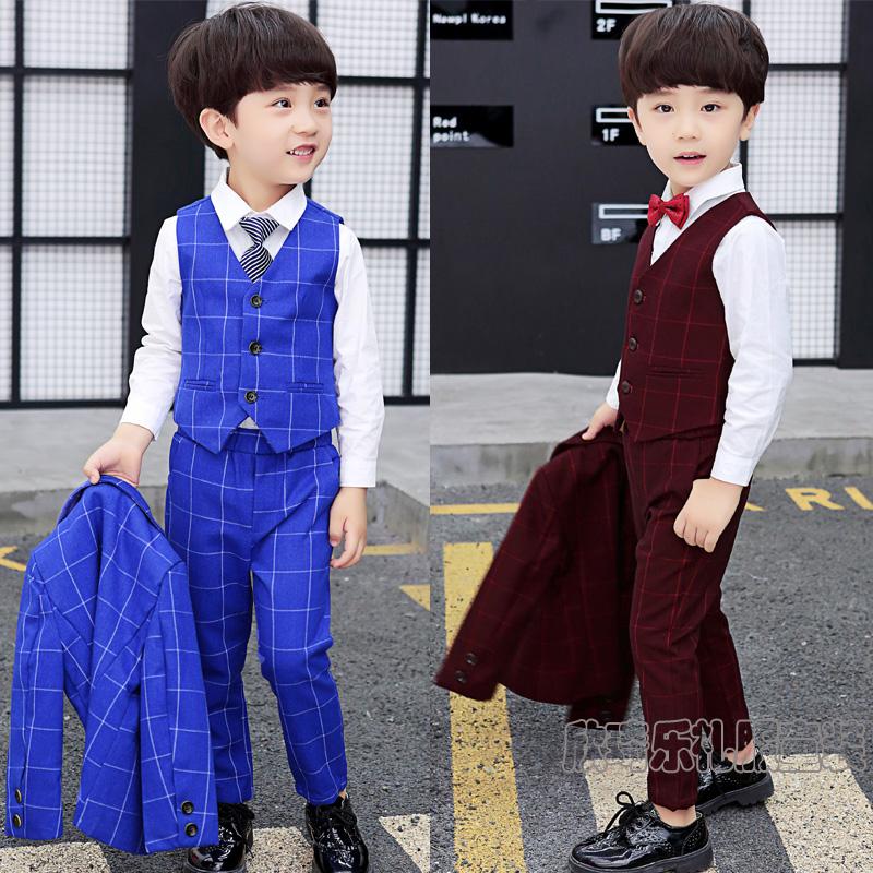 2019 nam mới mùa đông năm Suit dày Little Boy Suit với nhung childrens kẻ sọc hoa con ba mảnh bộ.