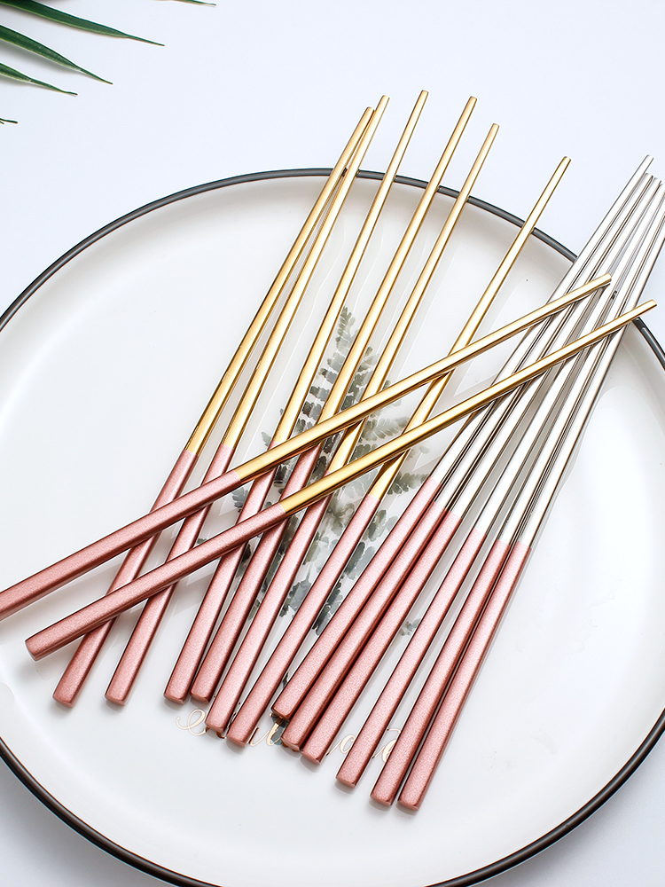 Stainless steel chopsticks 304 household non-slip light luxury wind one person chopsticks couple high face value Net Red fast taller 2 pairs