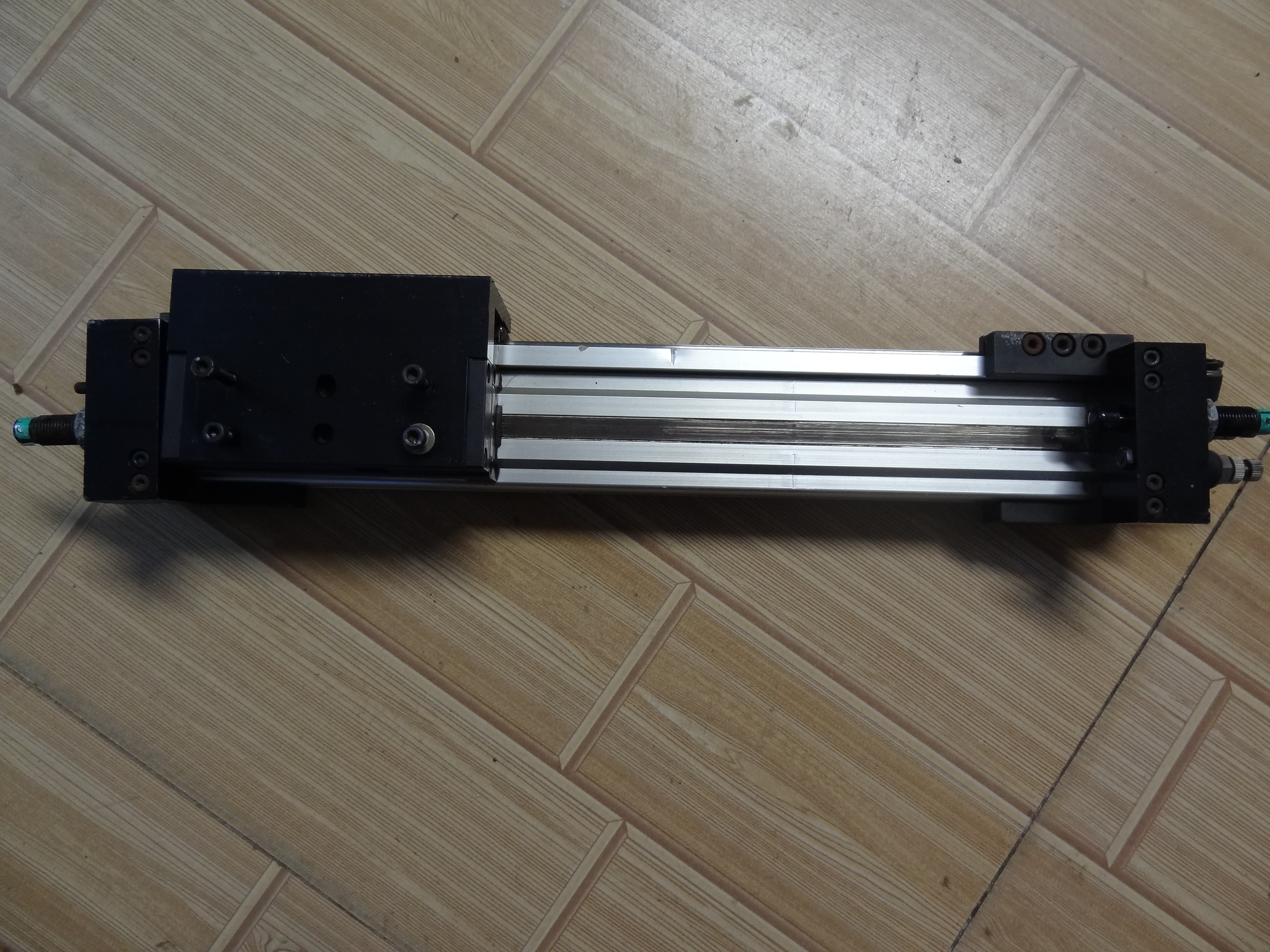CKD sliding table cylinder SRG-00-20B200 linear motion bearing spot handling price original installation