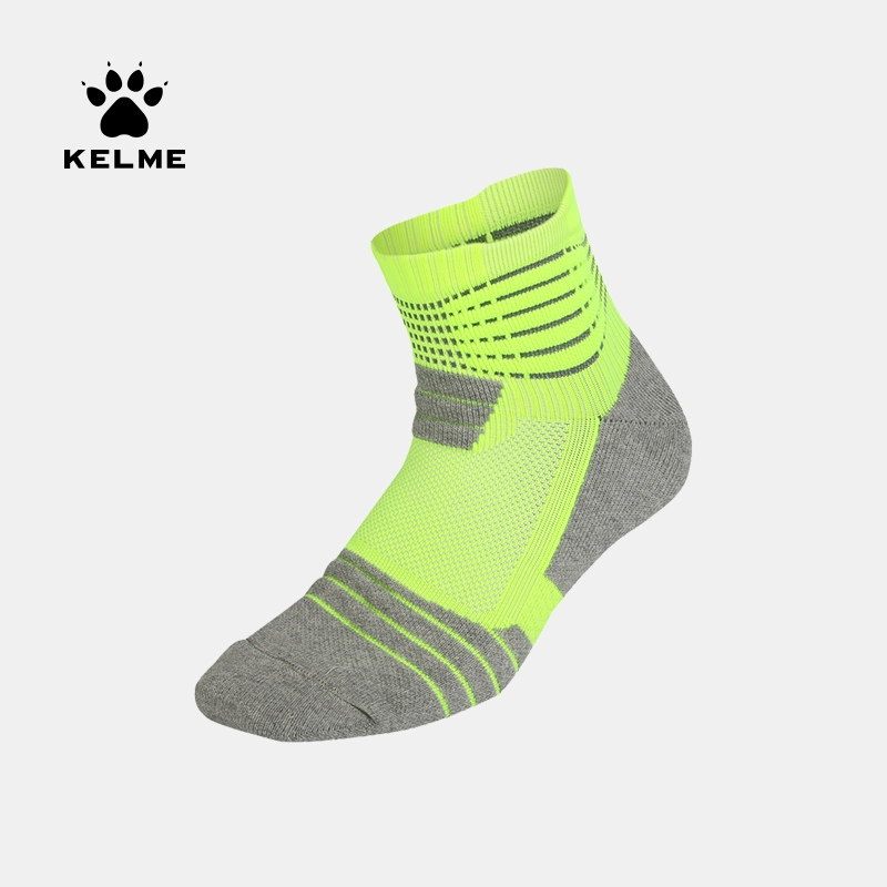 KELME Kelme Vớ thể thao chuyên nghiệp Vớ chạy bộ ống ngắn vớ bóng đá vớ thể dục thể thao hút ẩm và thoáng khí đáy khăn - Vớ thể thao