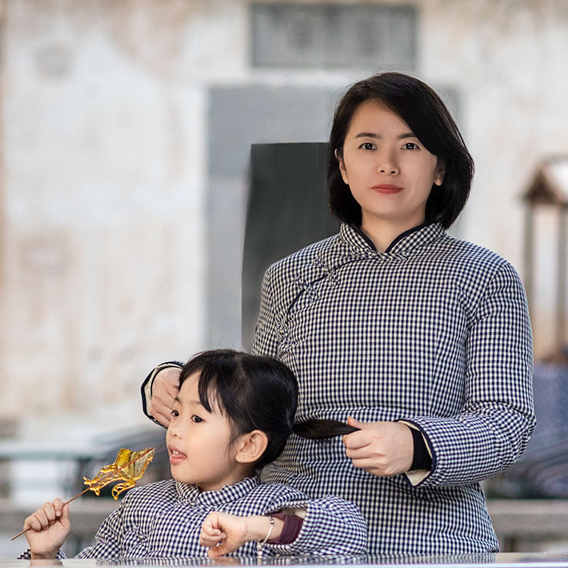 Female Han Wells Family and Child Fashion Han Clothing Renewal Cultural Guangzhou Heating Warm White Duckwood Mother and Child Clothing