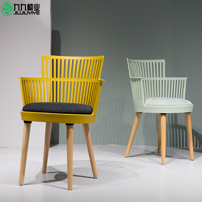 Simple creative western dining chair library reading chair four-legged solid wood chair home leisure chair plastic backrest conference chair