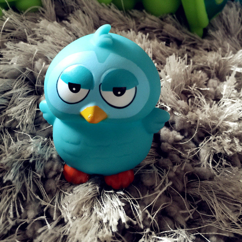 Export eco-friendly can bite and glue cute animal paparazzi knead to call the baby to bathe the water toy