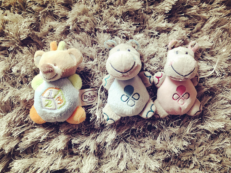 Miscellaneous bed hanging Baby safety mirror pendant Export original single game pad pendant toy