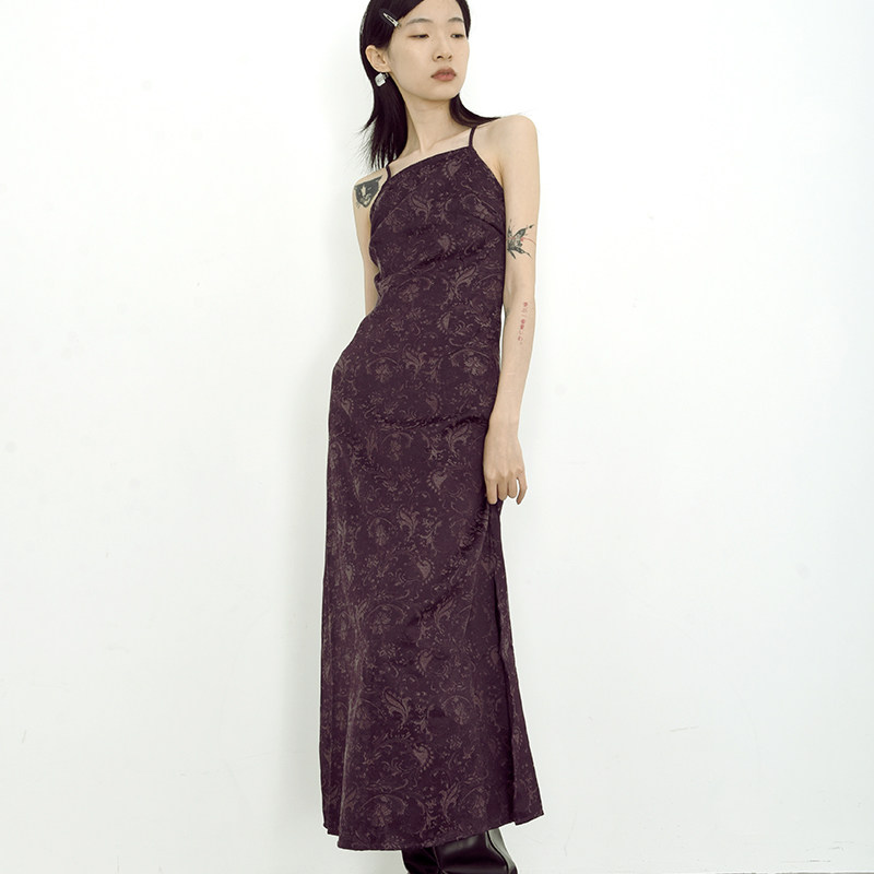 2022 Xia original new dark tattoo harness for a long version of the long version of the side open fork and back sexy long dress