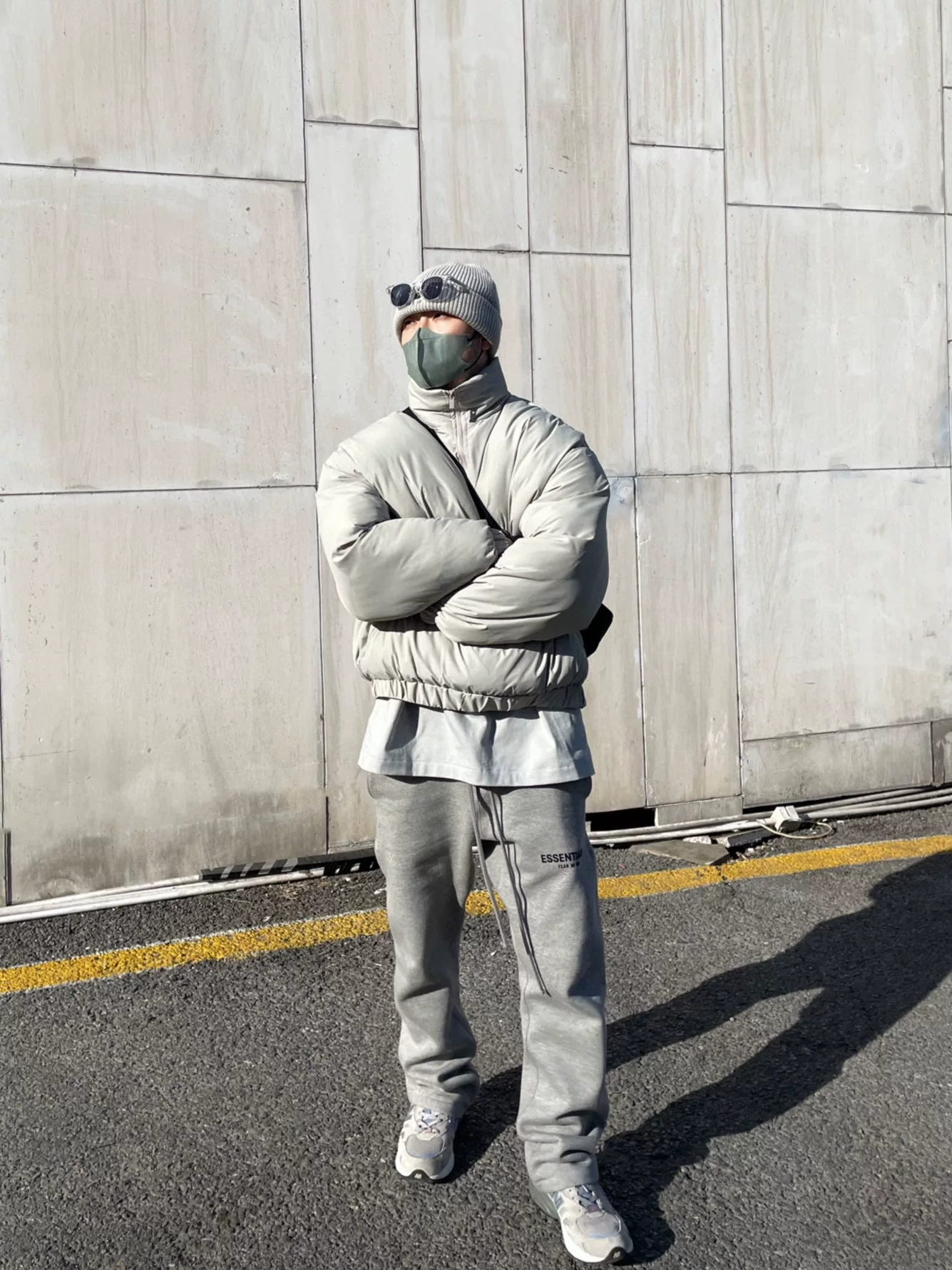 ПАНСОВЕ ЖЕFEAR OF GOD двойная нить ESSENTIALS GLEN мужские спортивные брюки флокированные casual брюки прямого кроя спортивные штаны