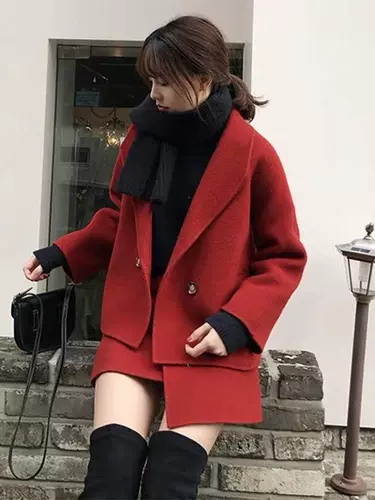 Красный шерстяной комплект, юбка, пуховик, куртка