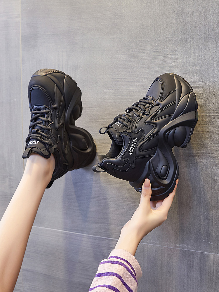 Women's Height-Increasing Dad Shoes 12cm for Petite Women, 2025 Autumn and Winter New Style, Fleece-Lined 10cm Thick-Soled White Sneakers for Women