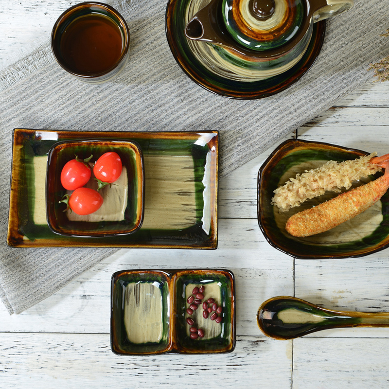 Three Japanese small dishes taste disc ceramic household dip in soy sauce dish dish dish dish flavor dishes