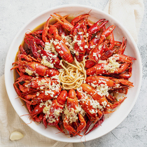 Man food slow language Xuyi spicy crayfish thirteen fragrant cooked food Xinmenghe heating instant 4-6 money 1 6kg