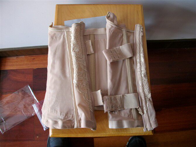 Corset en nylon - Ref 674100 Image 18