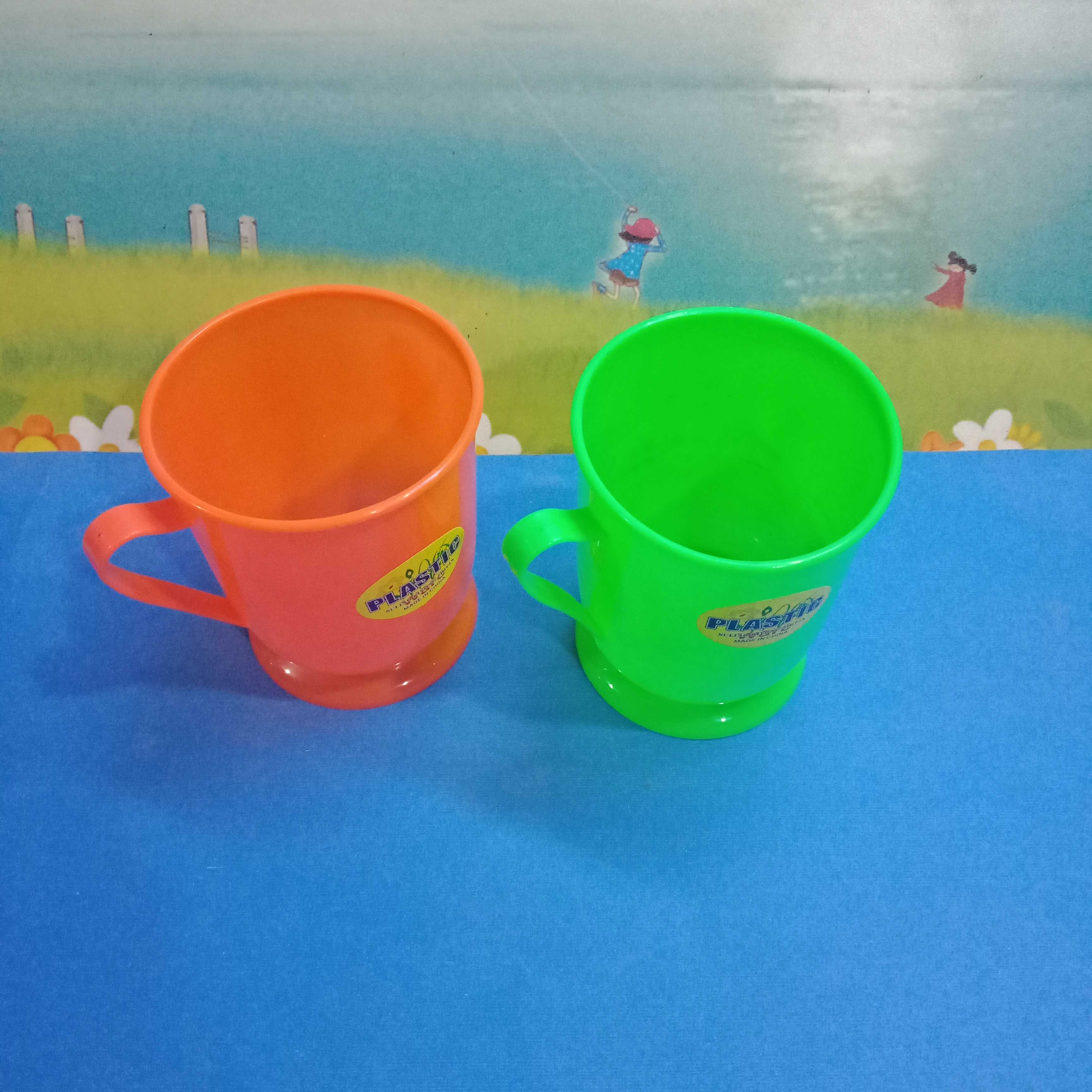 Plastic mouth with handle without lid cup brushing cup student anti-fall wash cup household water cup mouthwash cup travel cup