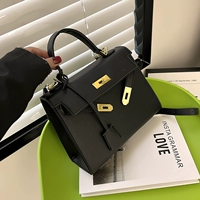 Черный, большой