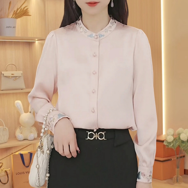 European-Style Sequin Embroidered Top, 2026 Spring New Long-Sleeve Slim-Fit Fashionable Blouse, Trendy Versatile Shirt, Niche Design