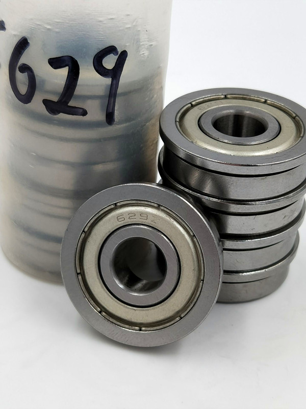 Flange with edge blocking edge F623 F623 F624 F625 F626 F628 F627 F629-2Z F629-2Z F629-2Z ZZ